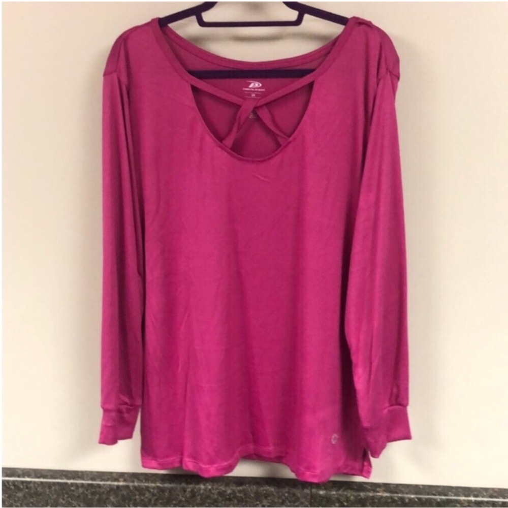 3/$15 ❤️ NWT pro player hot pink detail neck shirt 2x